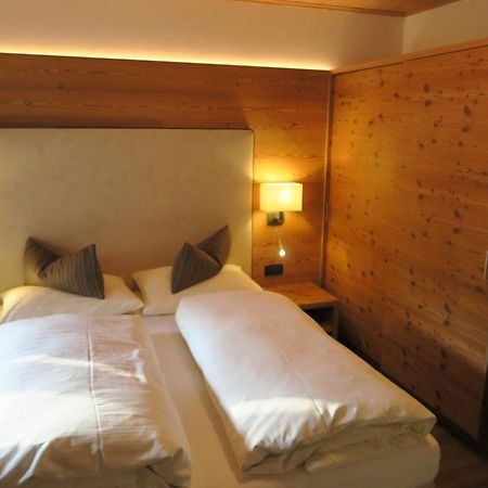 Garni Salegg Aparthotel Ortisei Kültér fotó