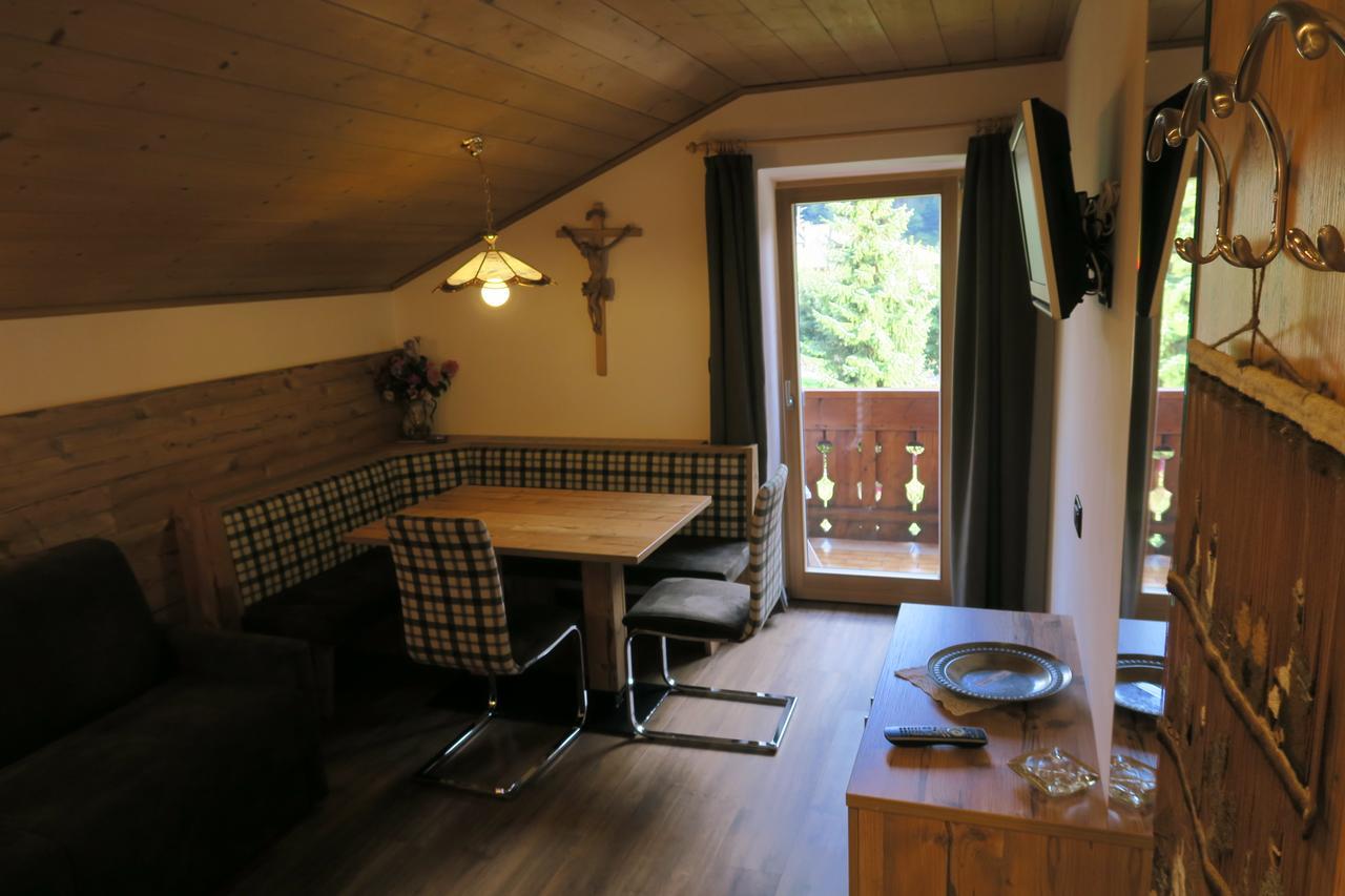 Garni Salegg Aparthotel Ortisei Kültér fotó